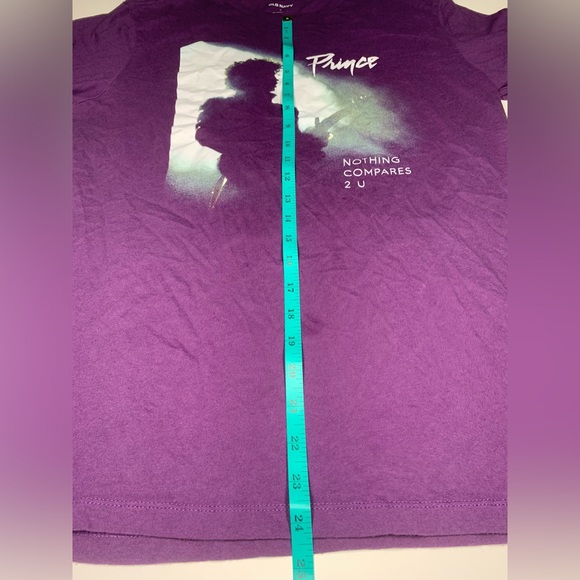 Prince T Shirt Nothing Compares 2 U Purple Shirt Size Medium - Picture 5 of 11